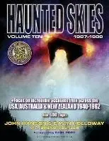 Bestel Nu Haunted Skies Volume 10 - John Hanson - Dawn Holloway - Libro in lingua inglese - Haunted Skies Publishing -